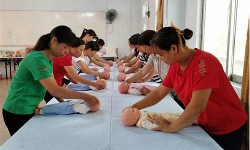 (2025年)育婴员是什么(育婴员是什么专业)